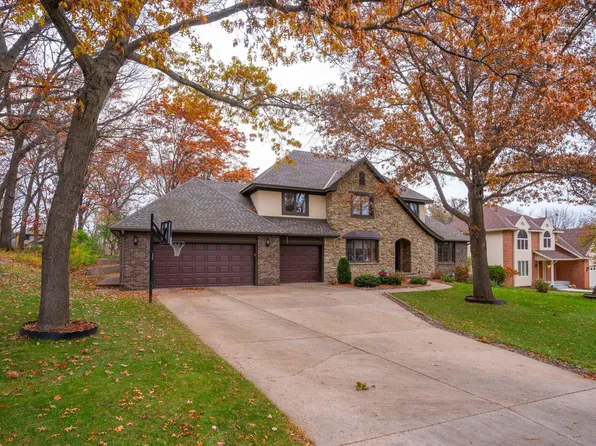 1521 Patricia Dr, Saint Cloud, MN 56301