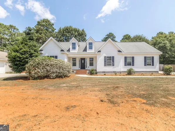 2951 Regina Dr, Macon, GA 31216