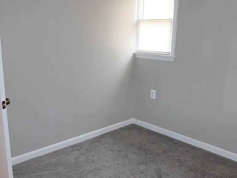 8304 Dangerfield Pl — Photo 46