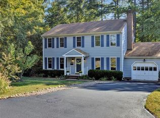 10821 Sunset Hills Dr, North Chesterfield, VA 23236