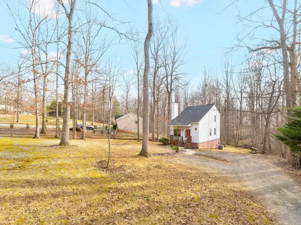 473 Larkspur Rd, Ruckersville, VA 22968