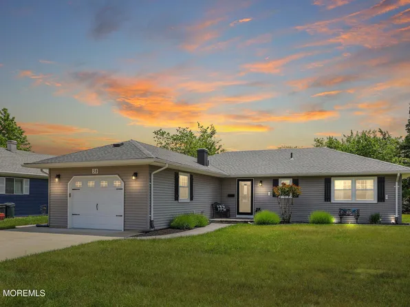 38 St David Drive, Toms River, NJ 08757