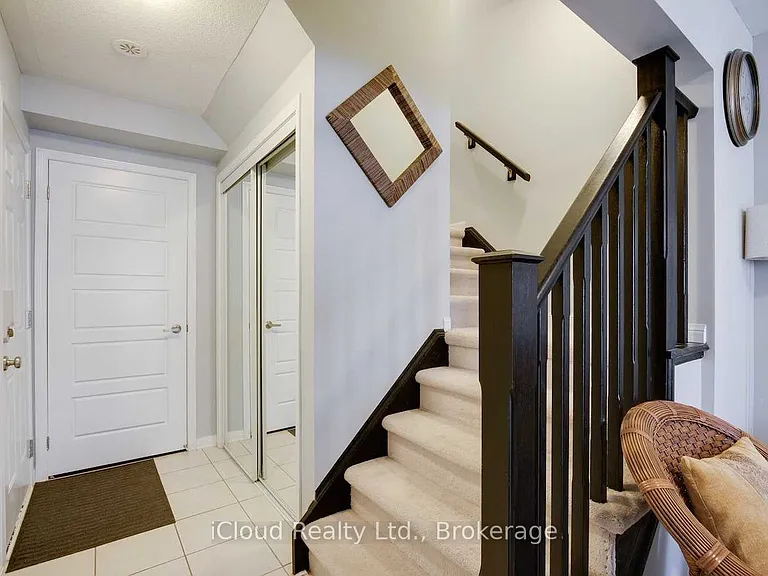 6 Suitor Ct — Photo 11