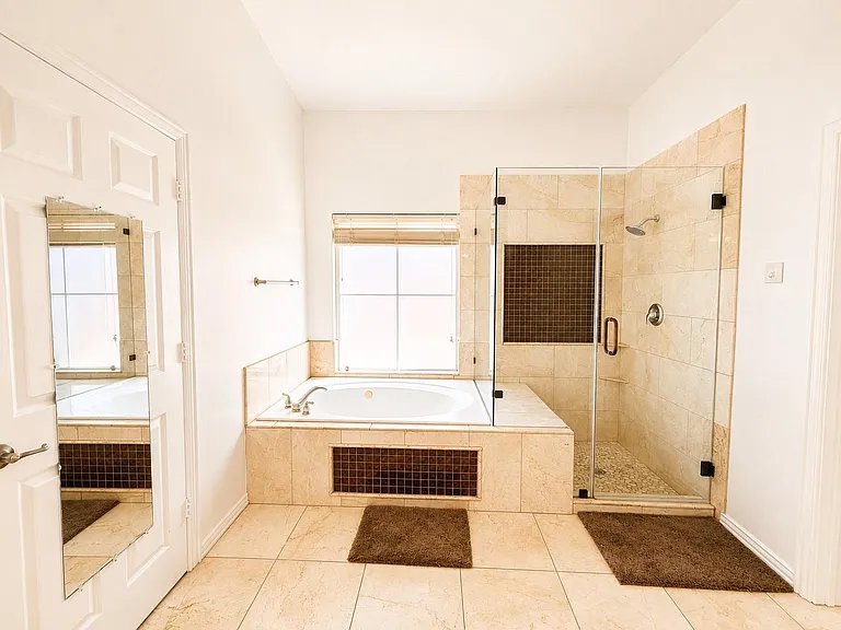 5507 Cranston Ct — Photo 21