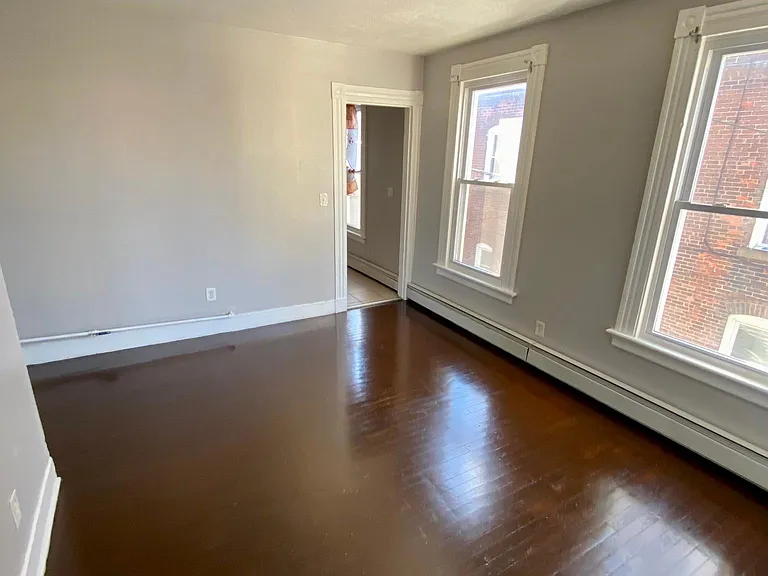 92 Chapel St #2 — Photo 12
