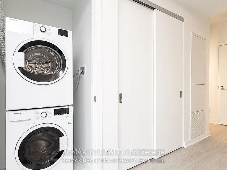 185 Alberta Ave #805 — Photo 17