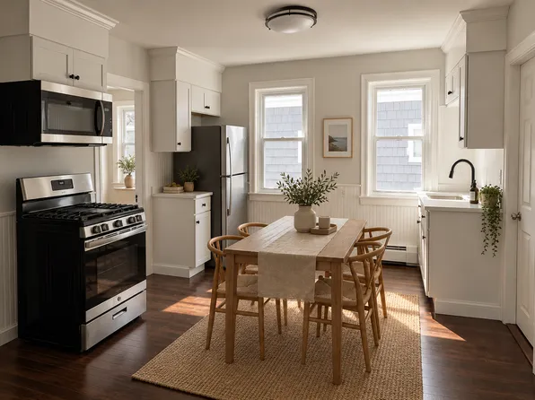 53 Maple Ave #2, Barrington, RI 02806