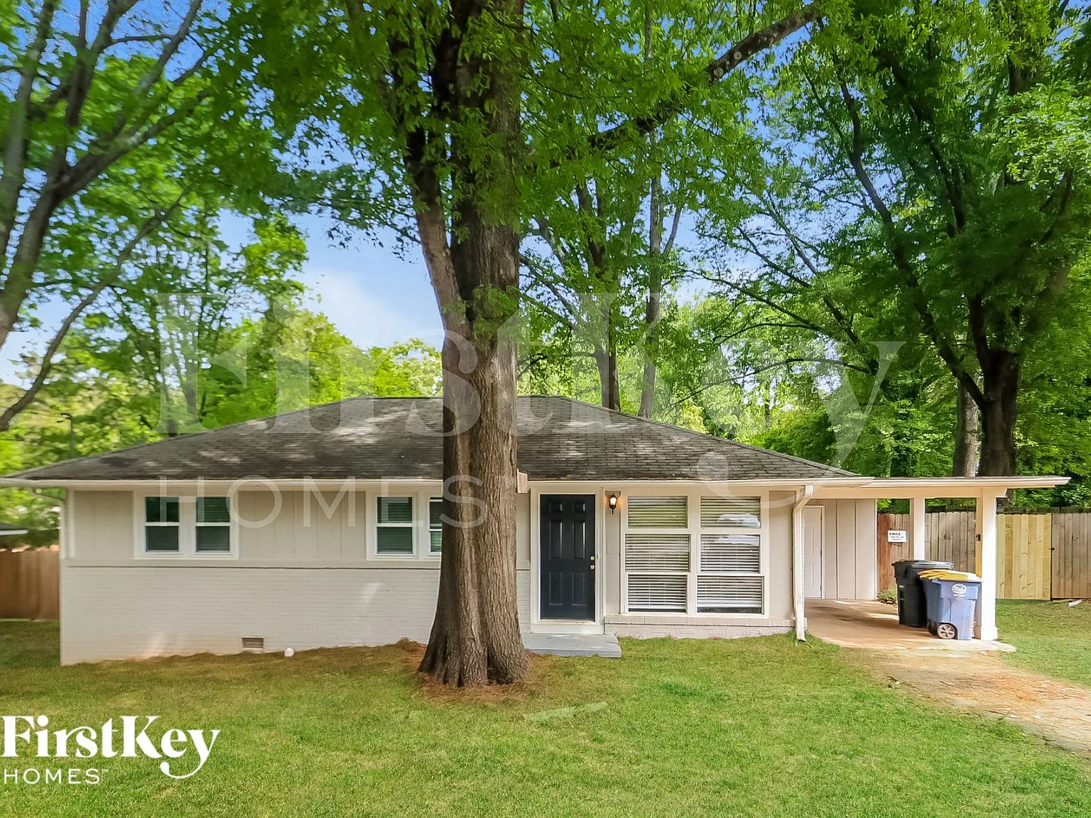 3 bed, 2.0 bath, 1100 sqft, $1,970 — Photo 1