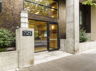 725 NW 10th Ave APT 305, Portland, OR 97209