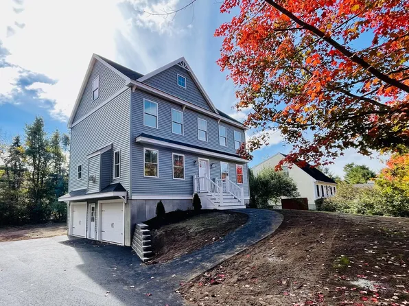 11 Arbor Crossing, Kennebunk, ME 04043