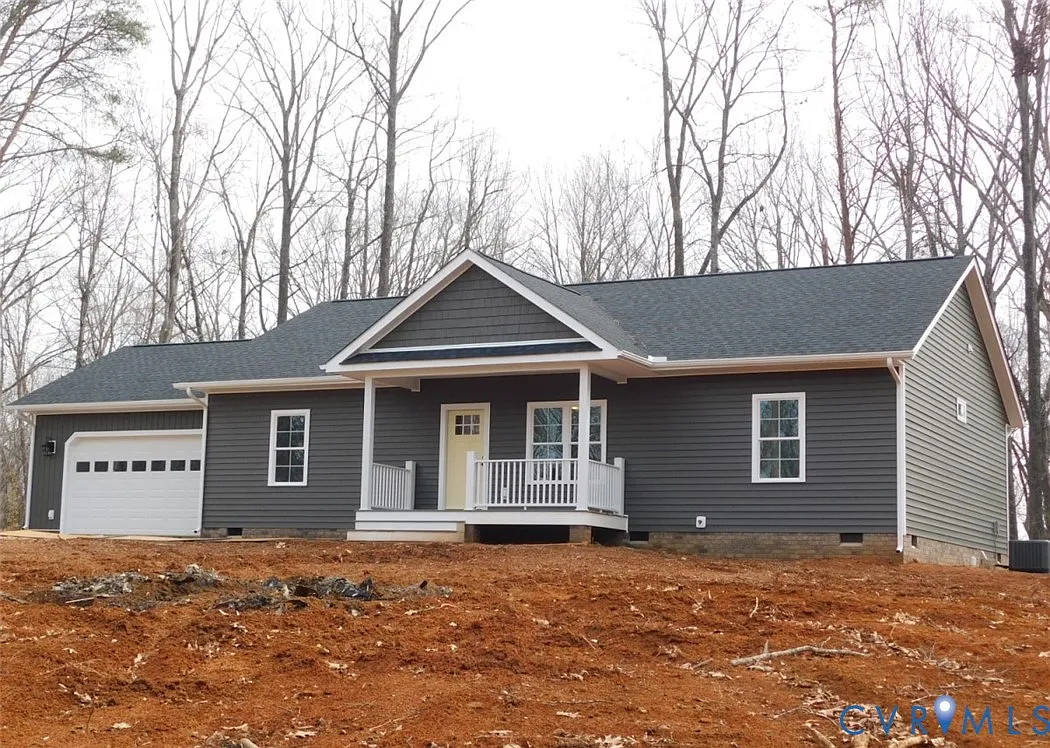 144 Lake Pointe Ct photo 1