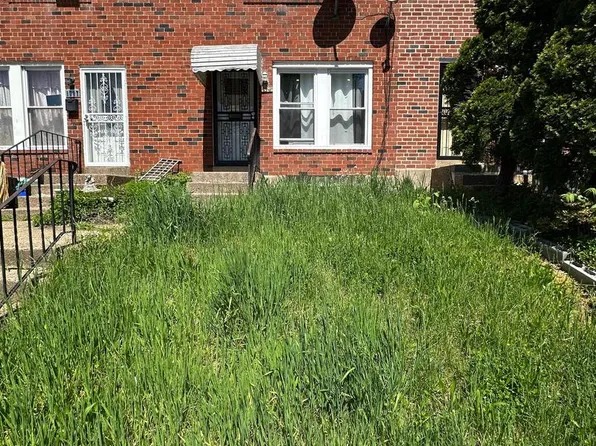 1919 S 69th St, Philadelphia, PA 19142