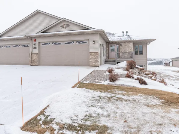 1501 N 35th St Unit 1, Bismarck, ND 58501