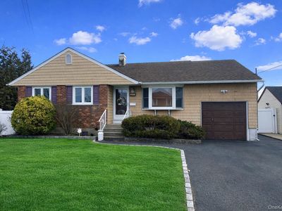 2337 Sycamore Avenue, Wantagh, NY, 11793