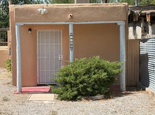 416 Cromwell Ave SW #B, Albuquerque, NM 87102