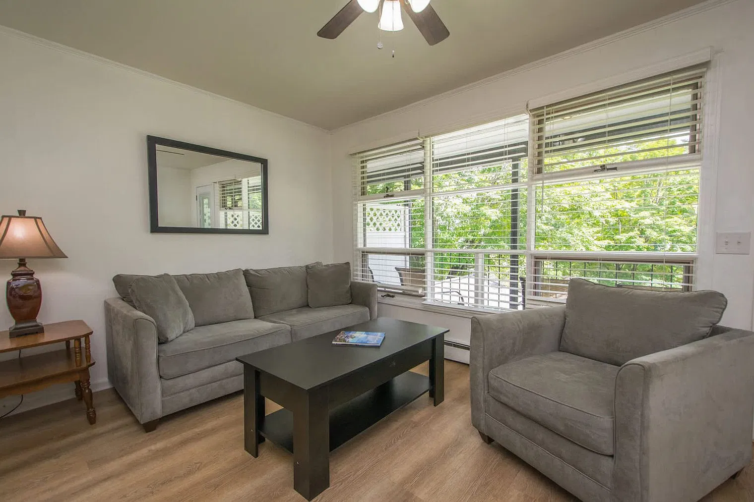 1 bed, 1.0 bath, 592 sqft, $2,213 — Photo 1
