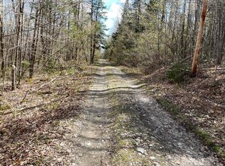 4-2 Lawrence Rd, Harmony, ME 04942