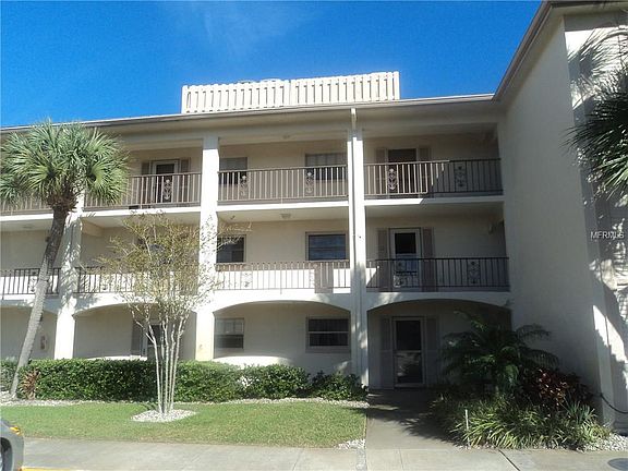 3rd image of 19029 Us Highway 19 N APT 7-11