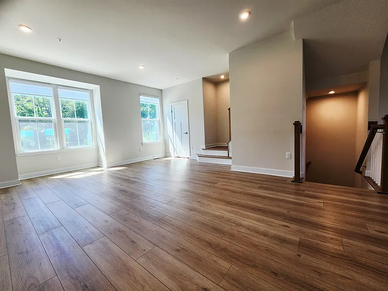 149 Glory Maple Ln — Photo 10