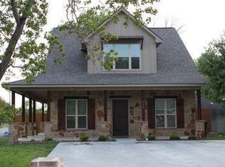 704 Maryem St, College Station, TX 77840