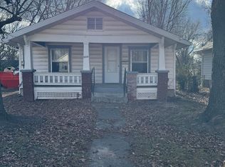 1050 E Pacific St, Springfield, MO 65803