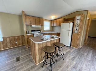 410 E McCurtain Ave, Calera, OK 74730