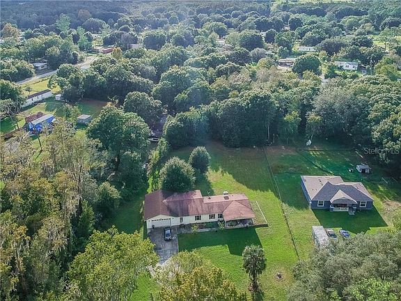 2nd image of 6631 Nathan Ct