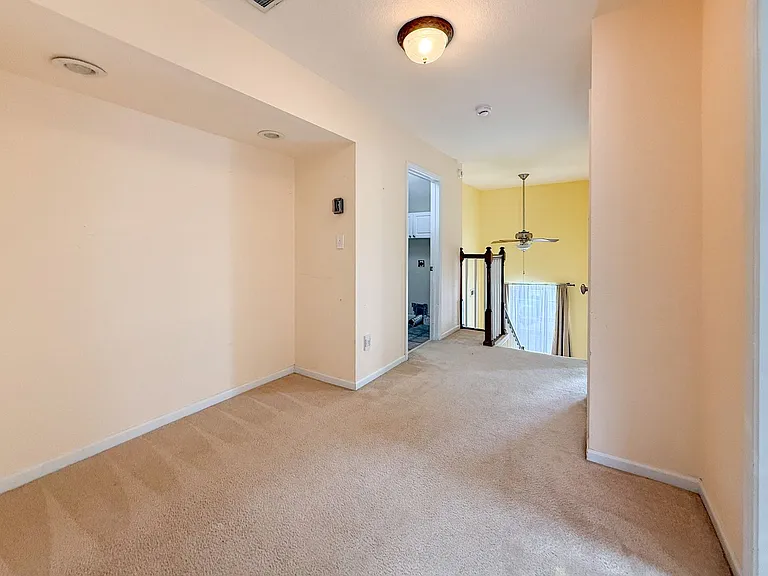 1836 Kensal Green Dr — Photo 23