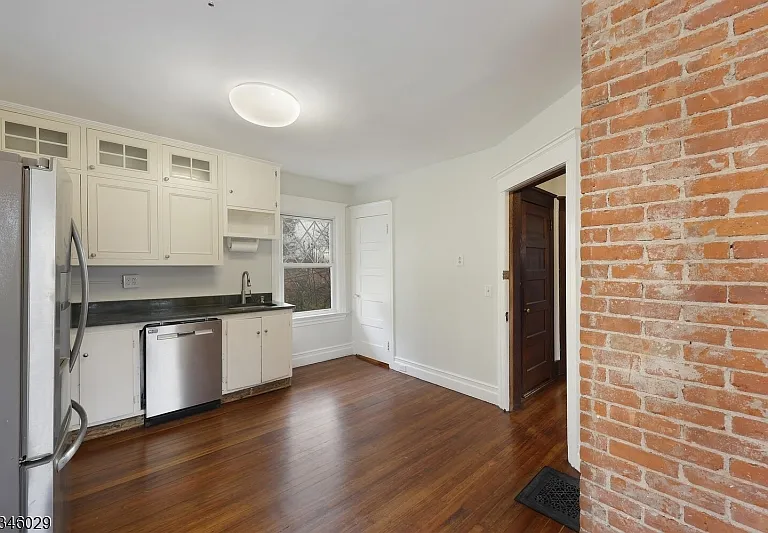7 Olyphant Dr #2 — Photo 4
