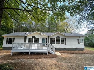 105 Deerwood Dr, Munford, AL 36268