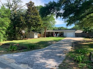1725 23rd St, Niceville, FL 32578