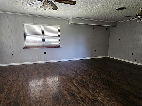 3rd image of 501 Neptune St