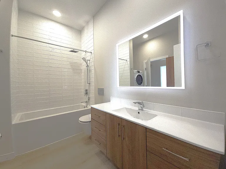 4030 University Ave NW — Photo 79