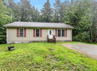 41 Autumn Rd, Hillsboro, NH 03244
