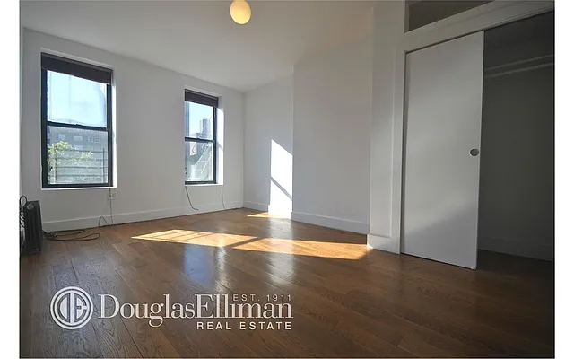 Rented by Douglas Elliman | media 21