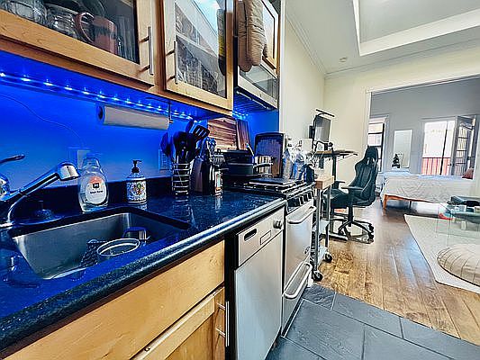 3rd image of 42 Avenue B Penthouse N