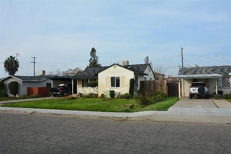 2nd image of 1135 N Hemlock Ave