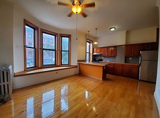 402 8th St APT 2R, Brooklyn, NY 11215