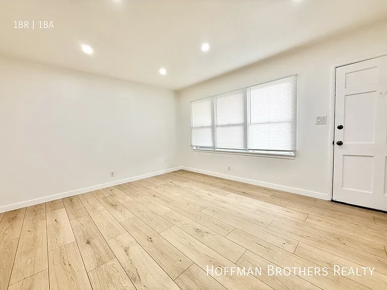 6083 Saturn St #6081 — Photo 3