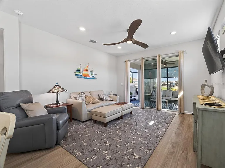 5798 SW 86th Avenue Rd — Photo 15
