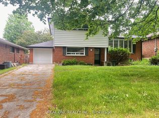 48 Lionel Heights Cres, Toronto, ON M3A 1M1