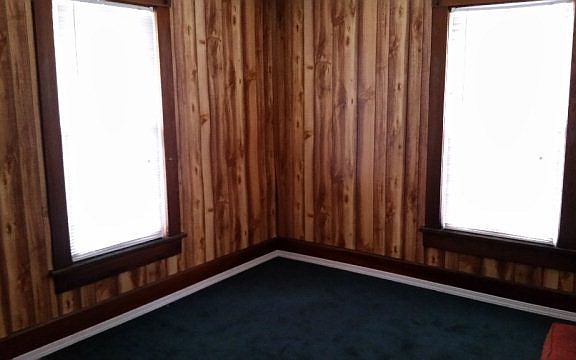 5th image of 306 W Main St
