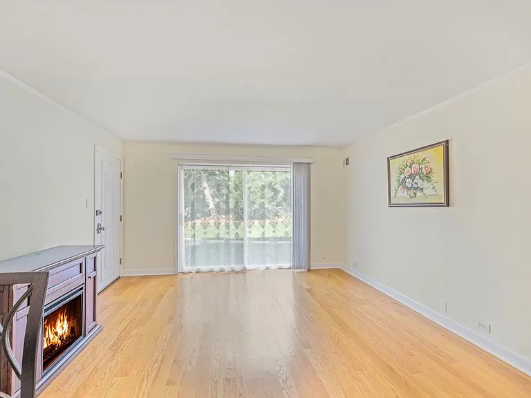 9411 Bay Colony Dr #1N — Photo 3