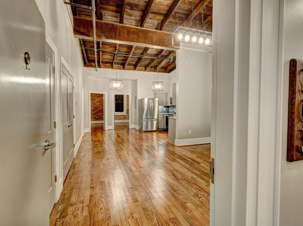 116 E Main St #203