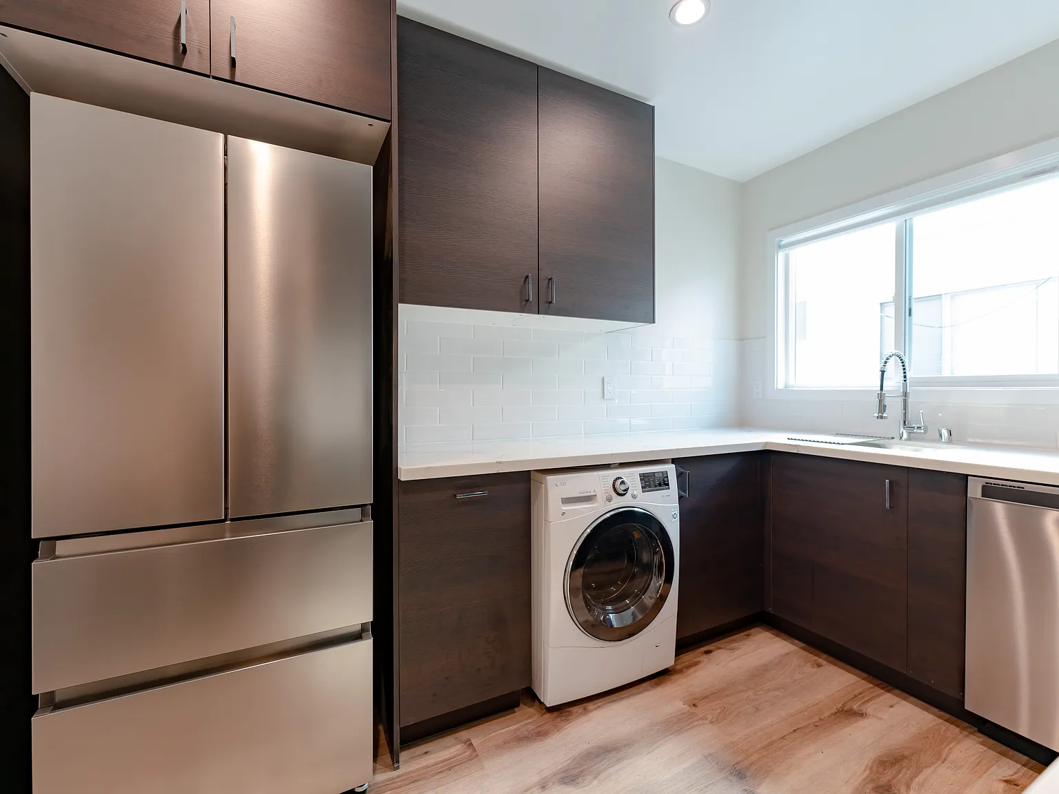 Studio, 419 sqft, $2,450 — Photo 2