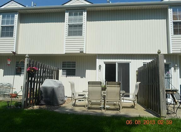 5th image of 1334 SE Broadway Cir
