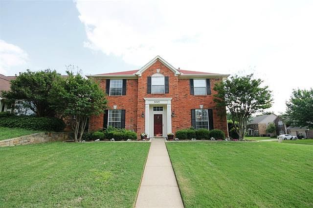 1st image of 3245 Shady Glen Dr