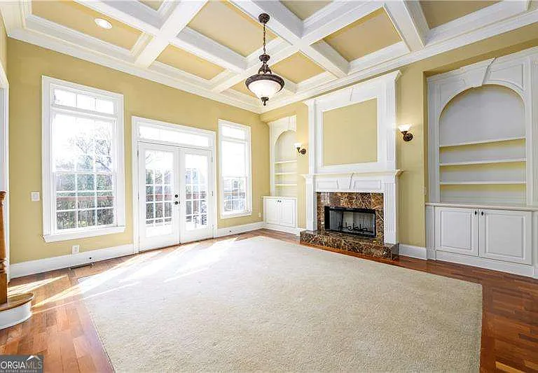 2770 Shumard Oak Dr — Photo 19