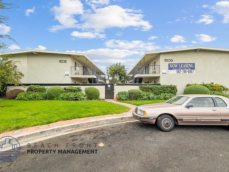 11502-11506 Adco Ave. — Photo 14