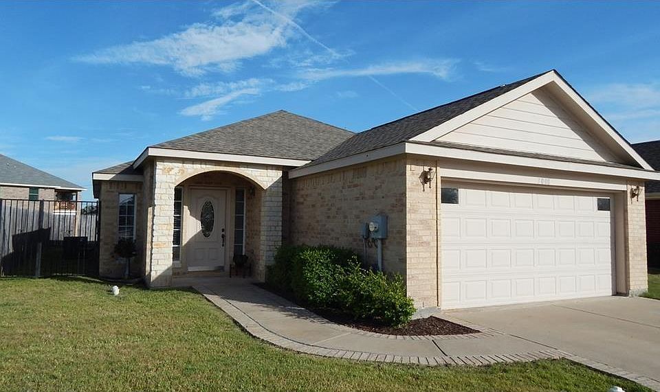 1st image of 3008 Huntington Ct